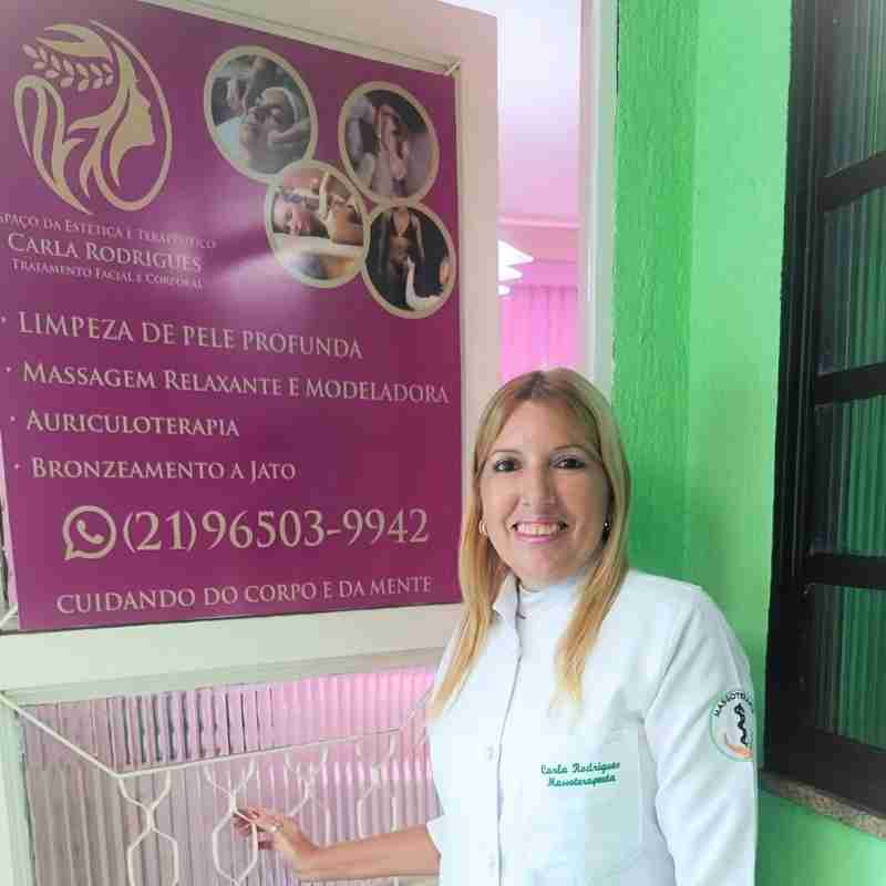 Recepção e Boas-Vindas no Consultório - Carla Rodrigues Estética São Gonçalo